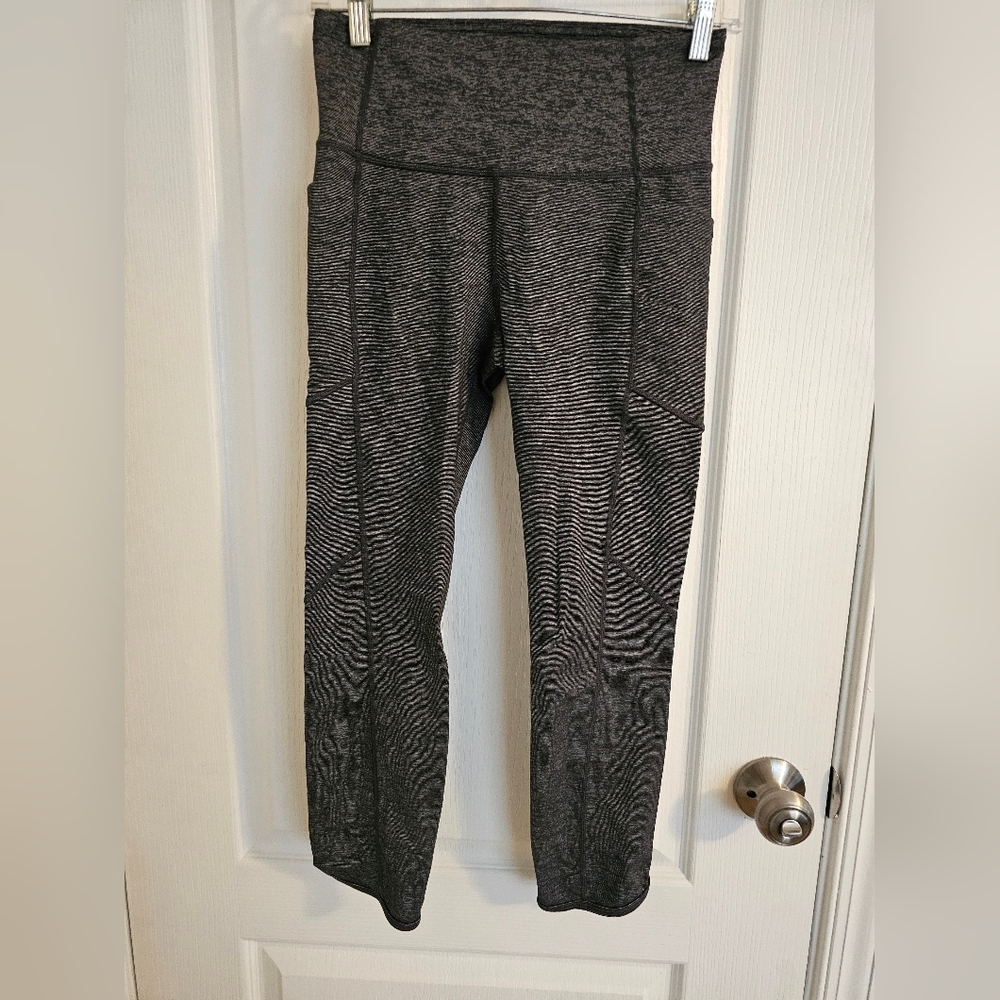 Womens small Athleta gray leggings